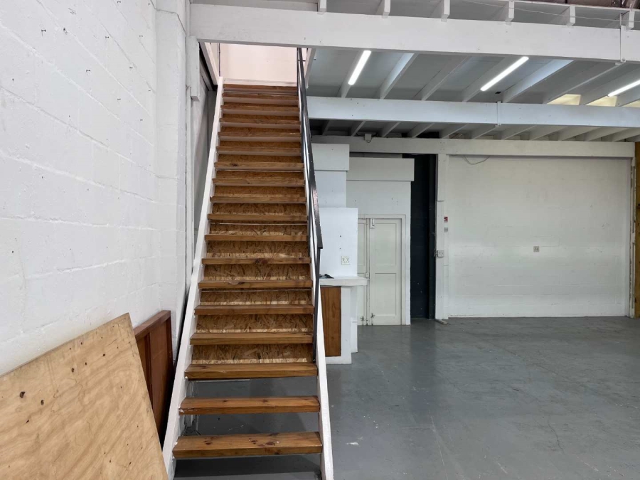 To Let commercial Property for Rent in Gardens Western Cape
